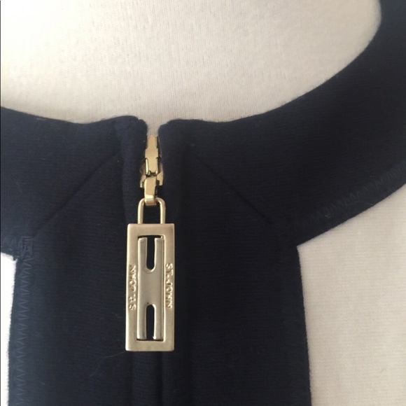 St. John blazer - Picture 3 of 7